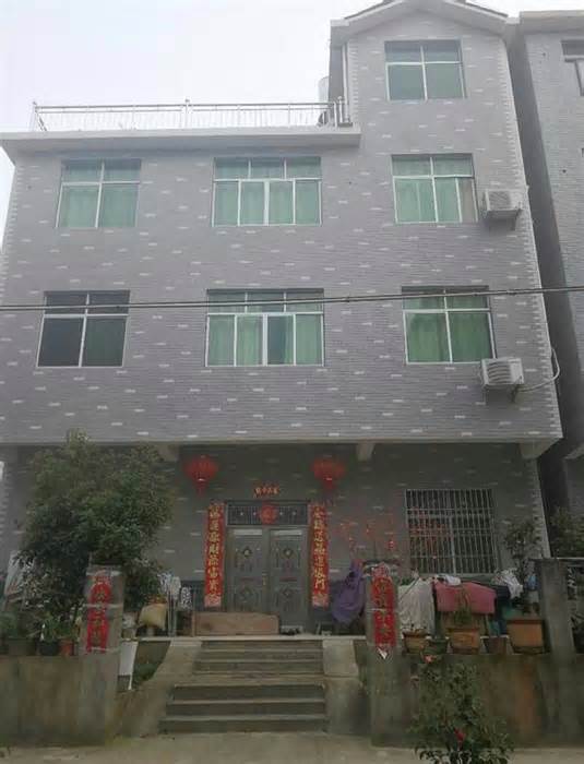 婆家浙江农村的四层小楼盖好了，住着就是比城里的房子舒服啊